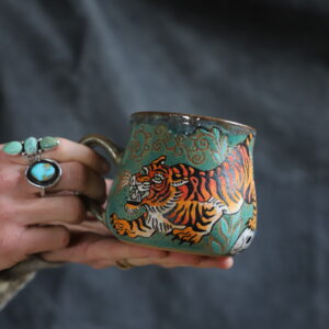 Tiger & skulls mug
