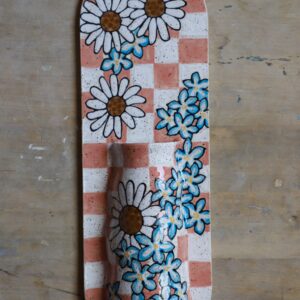 Daisy & forget-me-nots wall vase